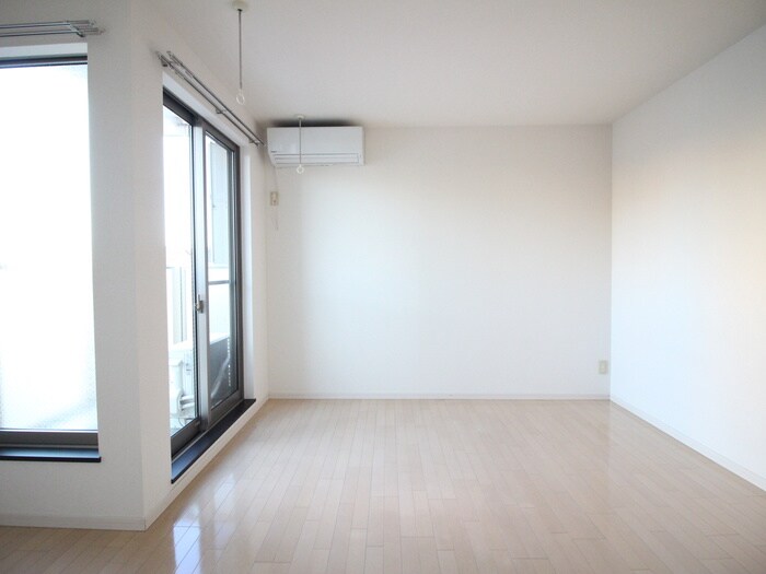 物件内観写真18　(居室)