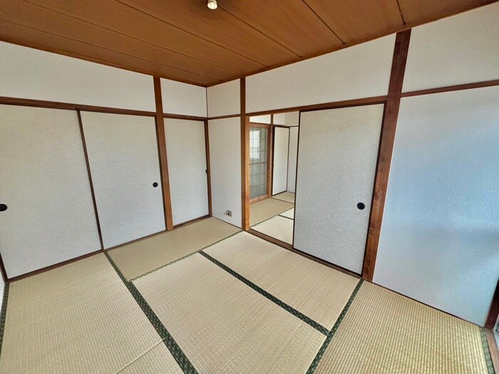 物件内観写真11　(居室)