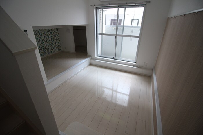 物件内観写真9　(居室)