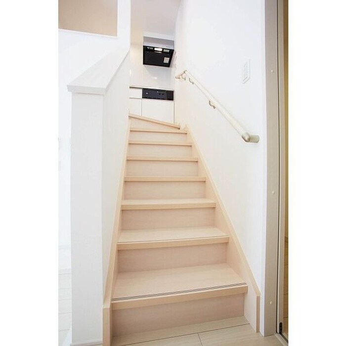 物件内観写真16　(廊下)