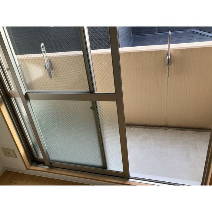 物件内観写真5　(ベランダ・バルコニー)