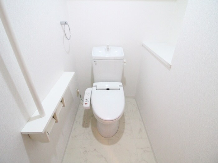 物件内観写真11　(トイレ)