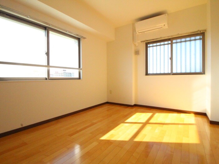 物件内観写真14　(居室)