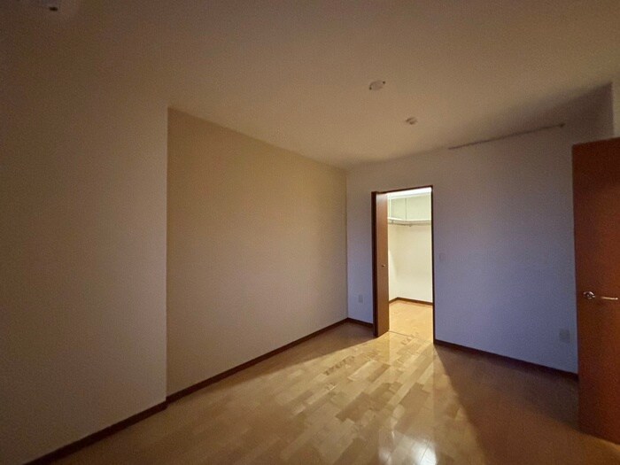 物件内観写真16　(居室)