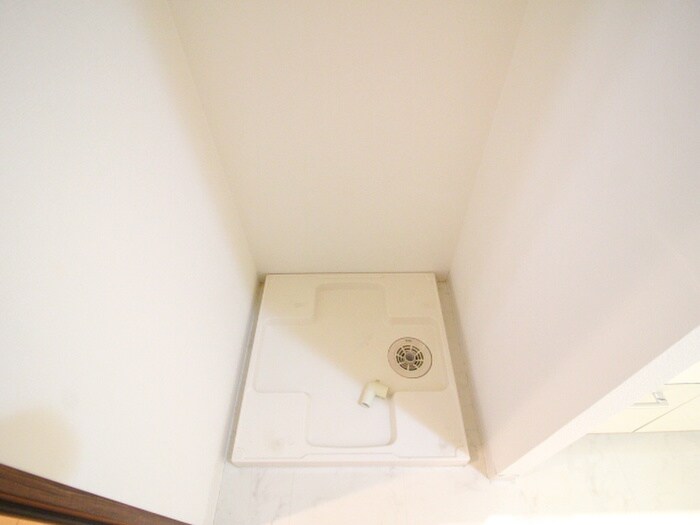 物件内観写真20　(洗濯機置場)