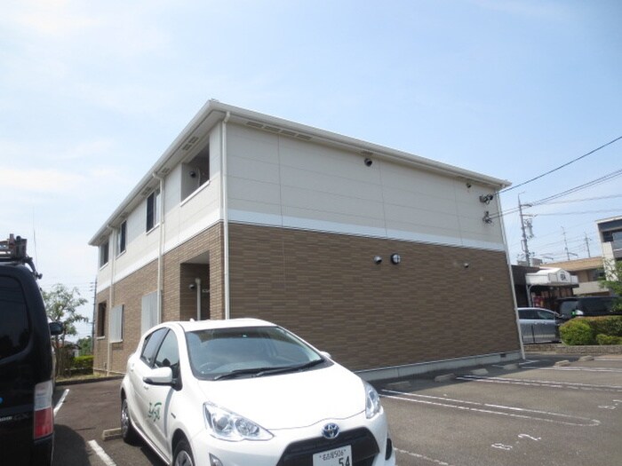 物件外観写真2　(外観写真)