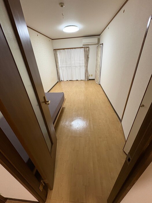 物件内観写真21　(居室)