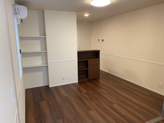 物件内観写真18　(居室)