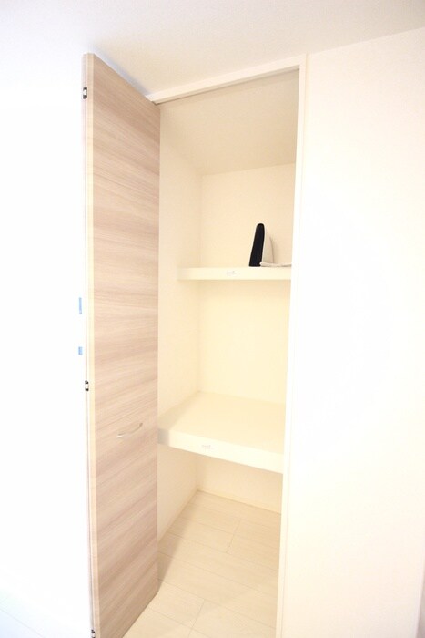 物件内観写真17　(収納)