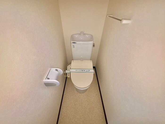 物件内観写真12　(トイレ)