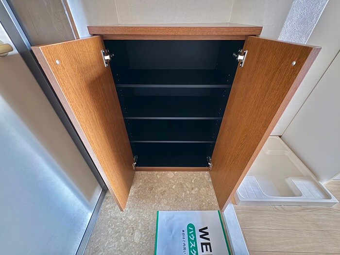 物件内観写真16　(靴箱)