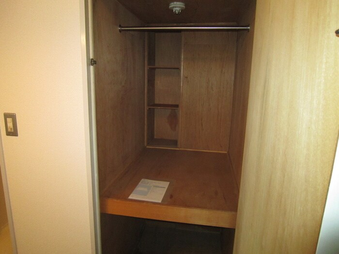 物件内観写真8　(収納)