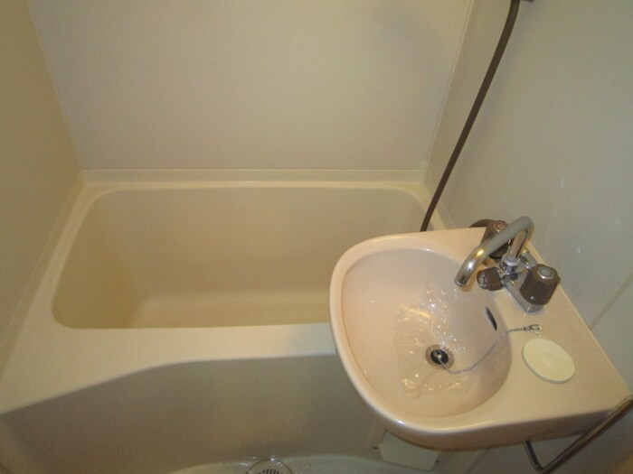 物件内観写真9　(バス／シャワールーム等)
