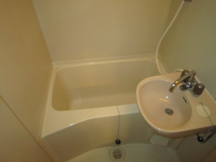 物件内観写真10　(バス／シャワールーム等)