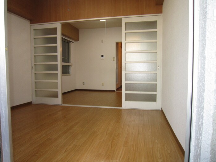 物件内観写真16　(居室)