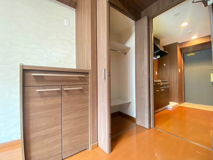 物件内観写真10　(収納)