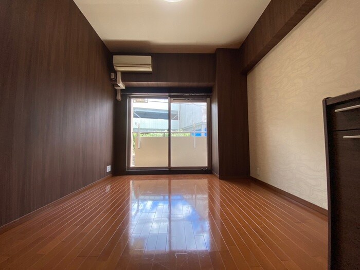 物件内観写真11　(居室)