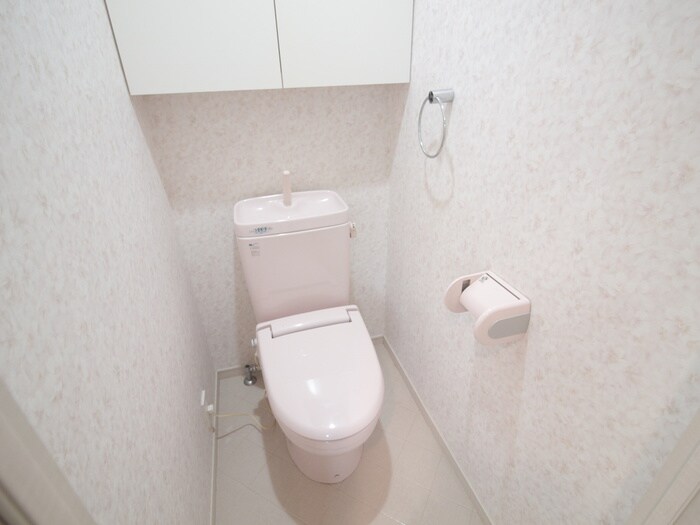 物件内観写真14　(トイレ)