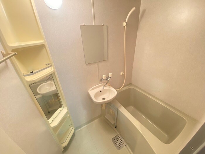 物件内観写真15　(バス／シャワールーム等)