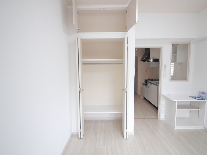 物件内観写真19　(収納)