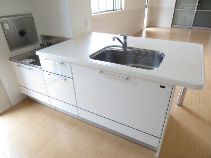 物件内観写真8　(キッチン)