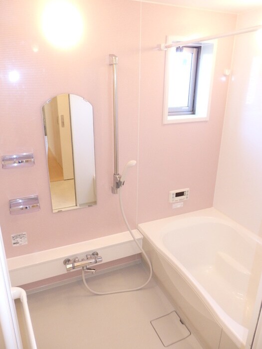 物件内観写真10　(バス／シャワールーム等)