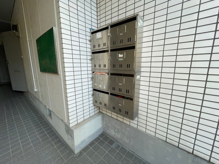 物件外観写真6　(建物設備)