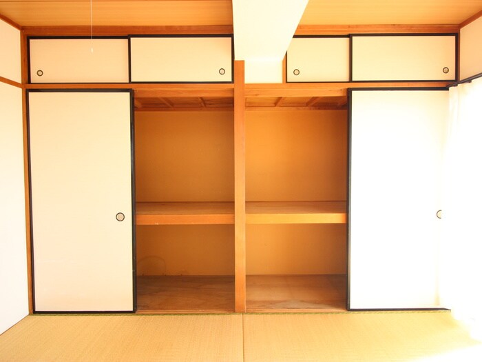 物件内観写真11　(収納)