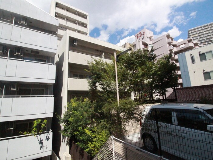 物件外観写真6　(外観写真)