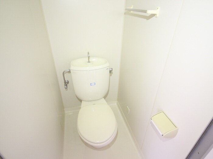 物件内観写真7　(トイレ)