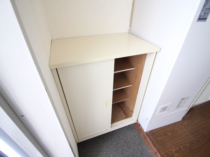 物件内観写真17　(靴箱)