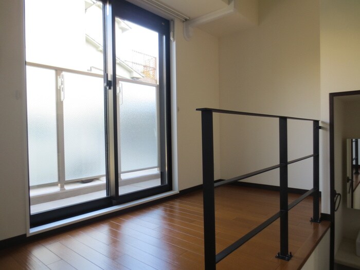 物件内観写真10　(居室)