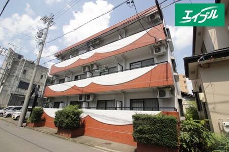 ヴァンベ－ル桜山外観写真