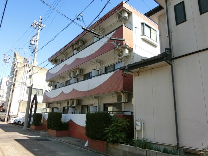 物件外観写真6　(外観写真)