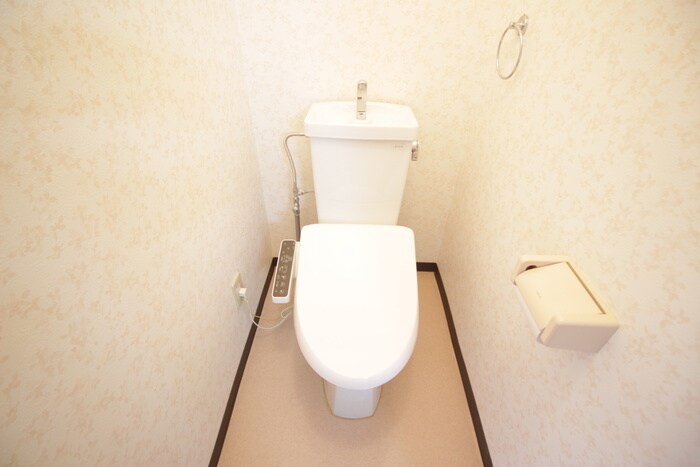 物件内観写真11　(トイレ)