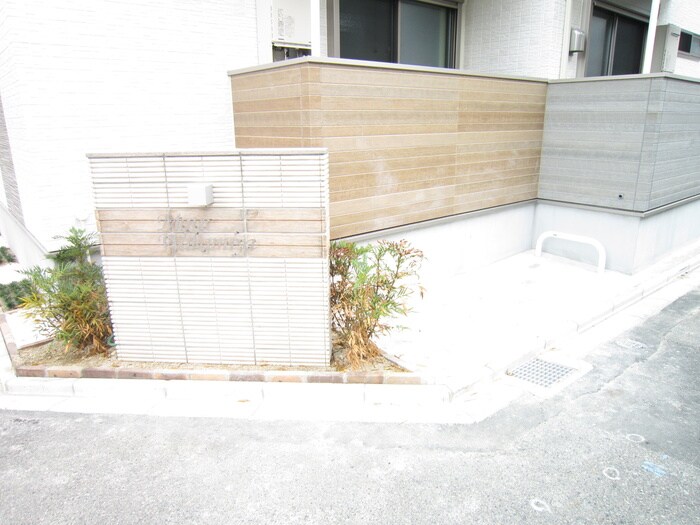 物件外観写真3　(外観写真)