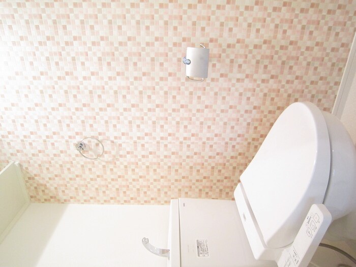 物件内観写真14　(トイレ)