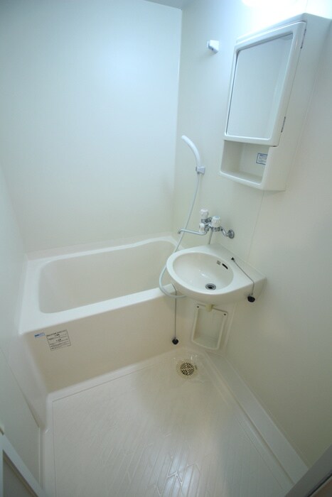 物件内観写真8　(バス／シャワールーム等)