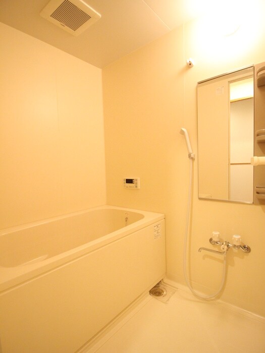 物件内観写真11　(バス／シャワールーム等)