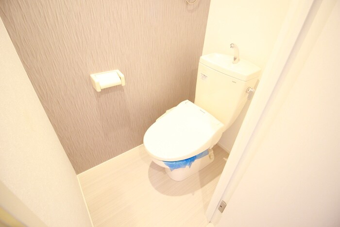 物件内観写真15　(トイレ)