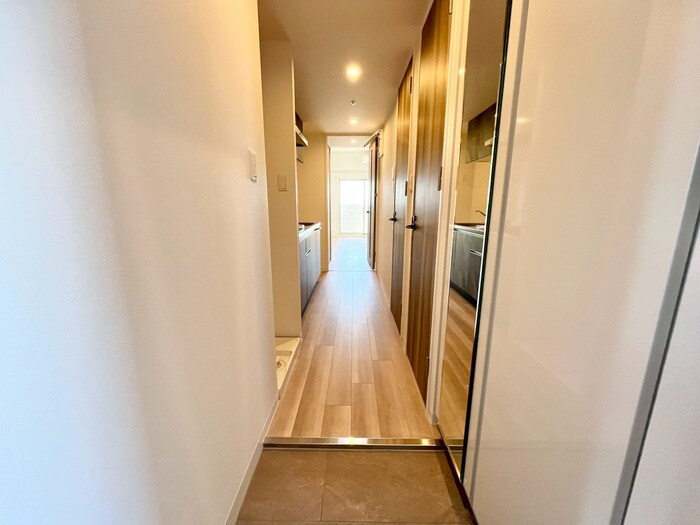 物件内観写真19　(廊下)