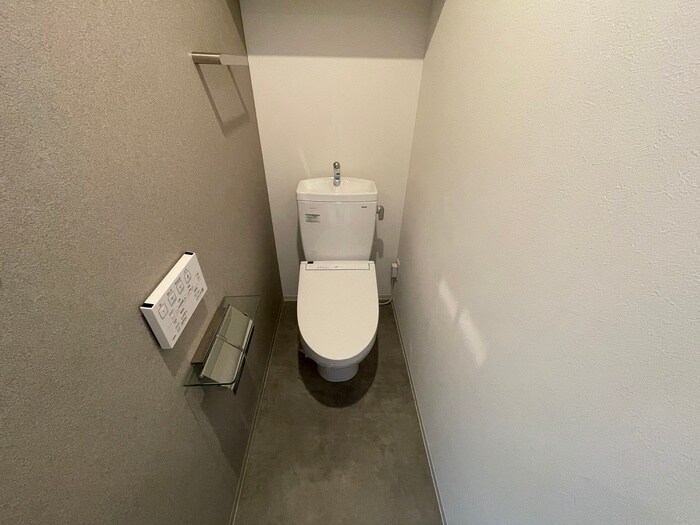 物件内観写真15　(トイレ)