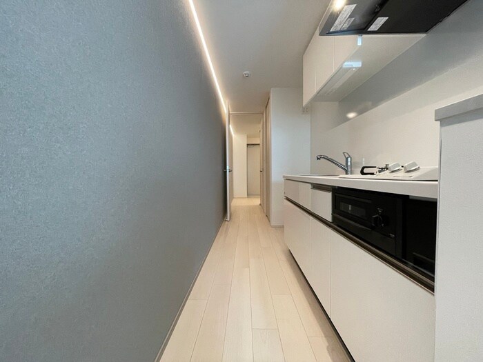 物件内観写真18　(廊下)