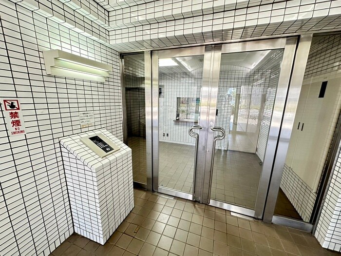 物件外観写真3　(建物設備)