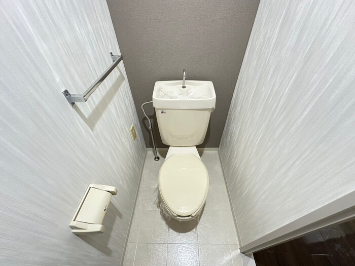 物件内観写真13　(トイレ)