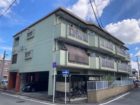 メゾン新守外観写真