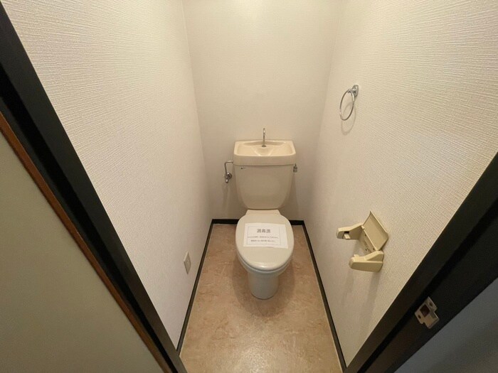 物件内観写真12　(トイレ)