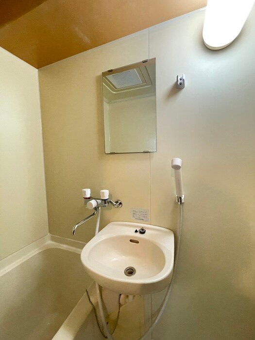 物件内観写真13　(洗面)