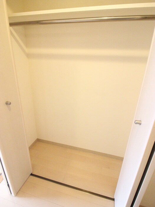 物件内観写真9　(収納)