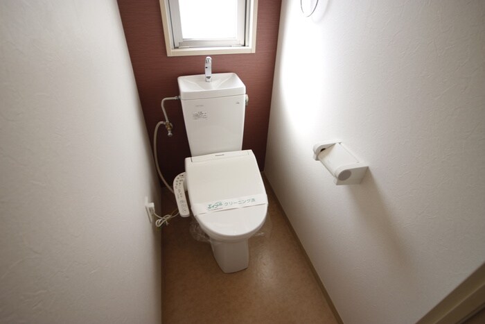 物件内観写真13　(トイレ)